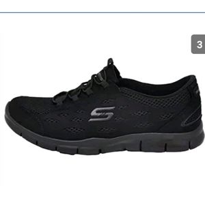 Skechers - GRATIS - GOING PLACES Shoes in Black